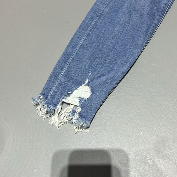 Express Ankle Legging Mid Rise Jeans - Picture 3 of 9